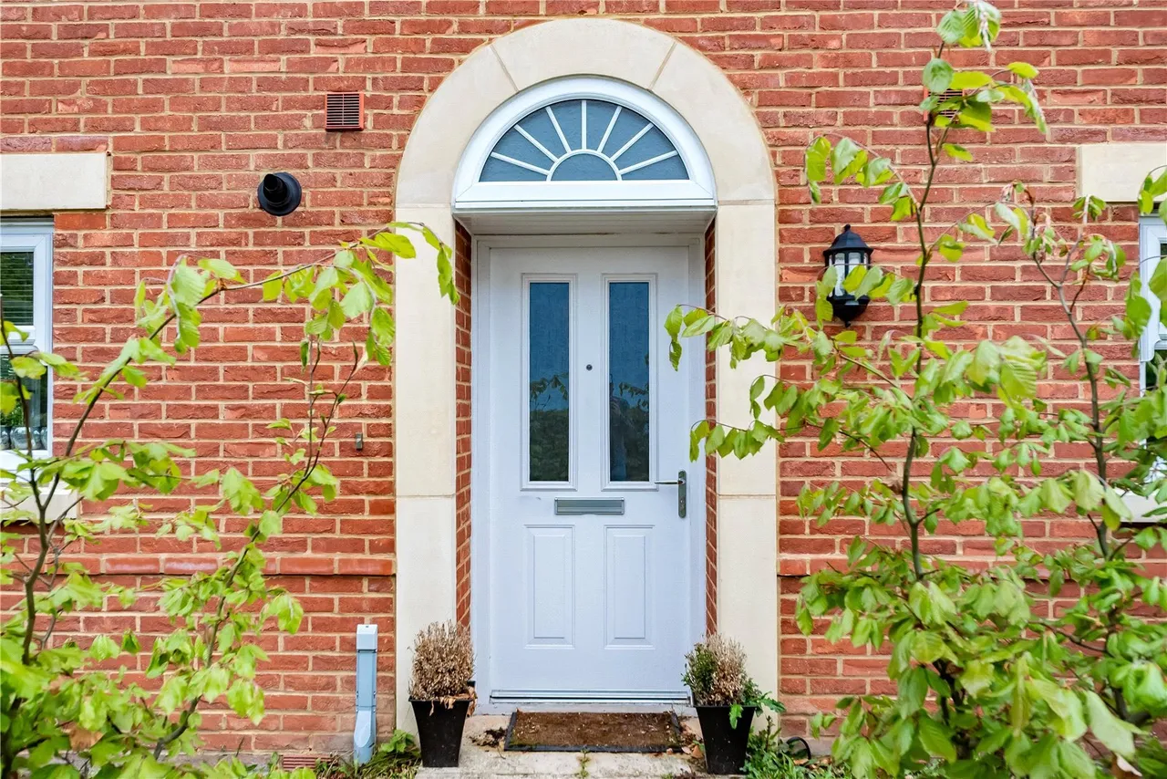 Church Lane East, Aldershot, GU11 3BT, photo 7