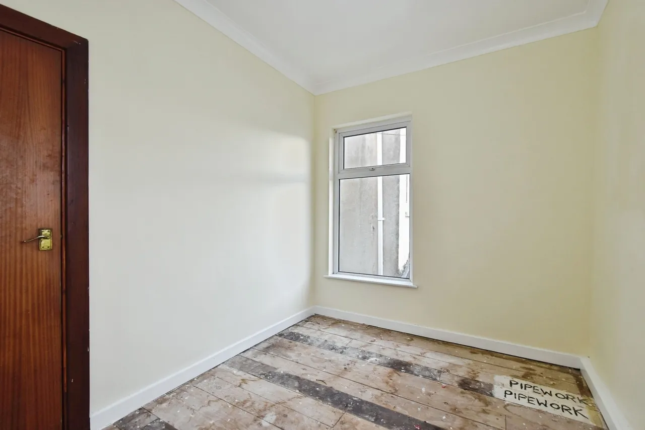 Coldstream Street, Llanelli, SA15, photo 14