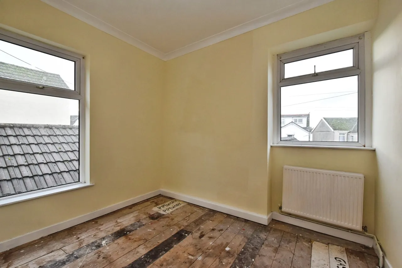 Coldstream Street, Llanelli, SA15, photo 15