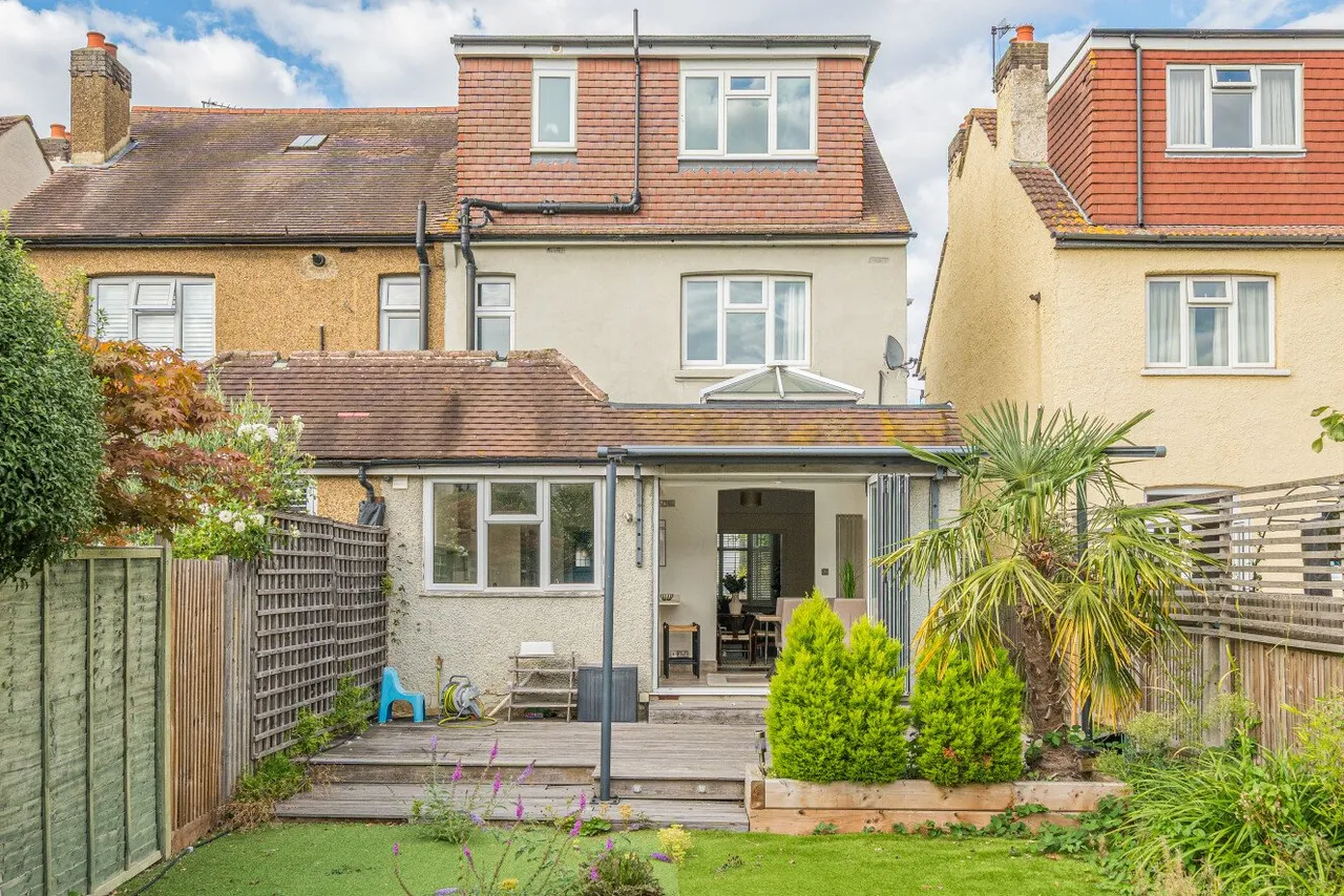 Camberley Avenue, Raynes Park, London, SW20, photo 12