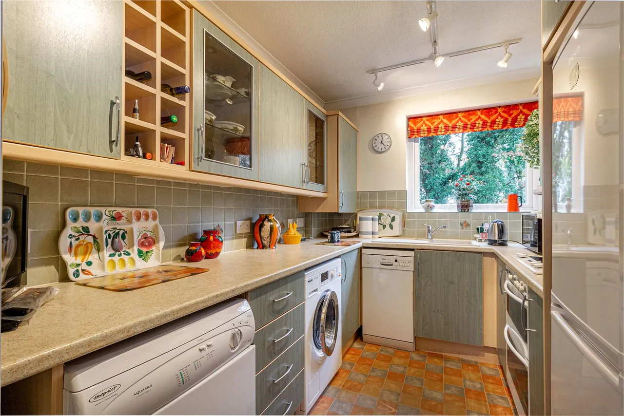 Woodend Close Webheath, Redditch, Worcestershire, B97 4LY, photo 5