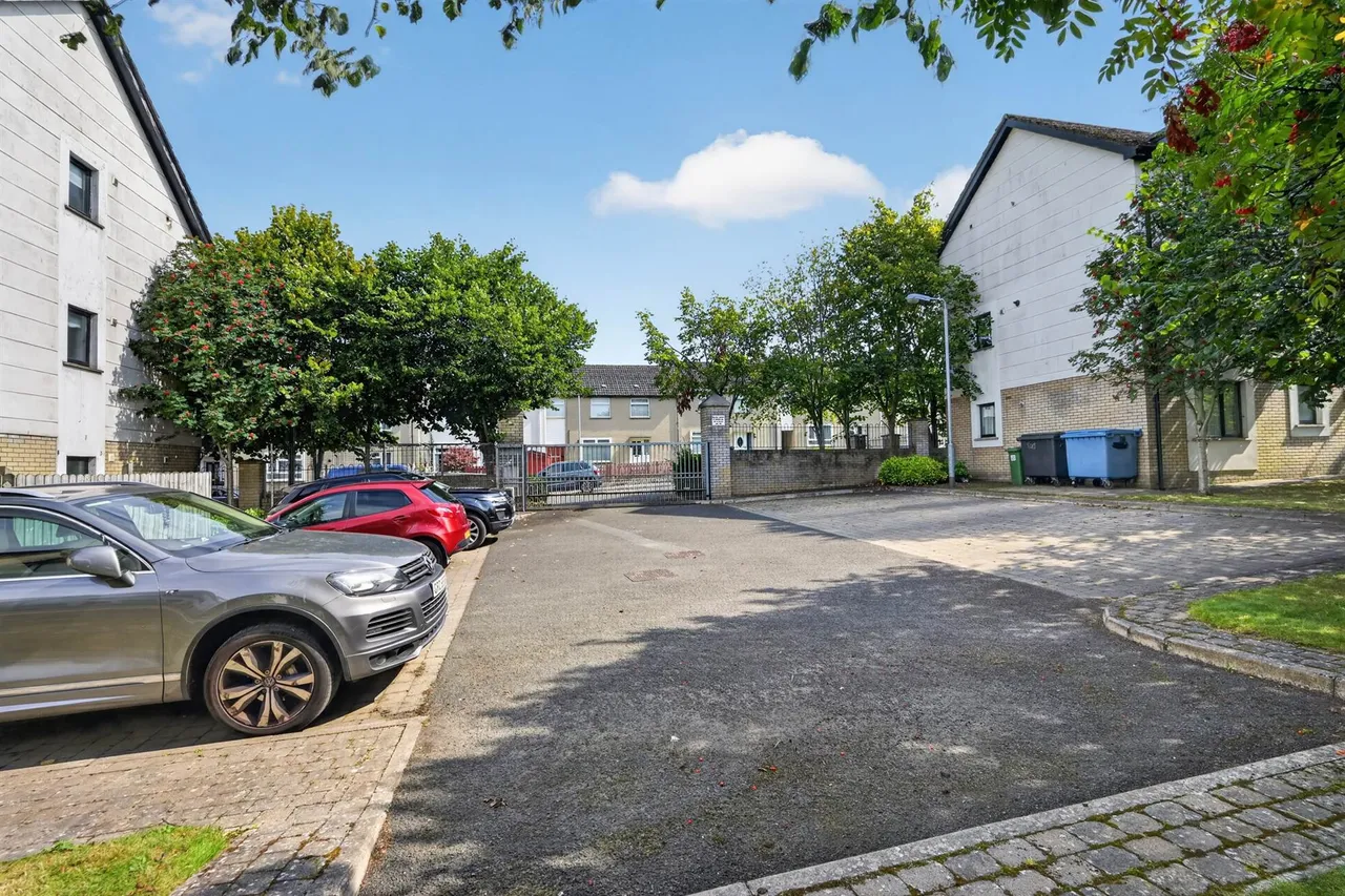 Drumadoon Square, Dundonald, BT16, photo 14