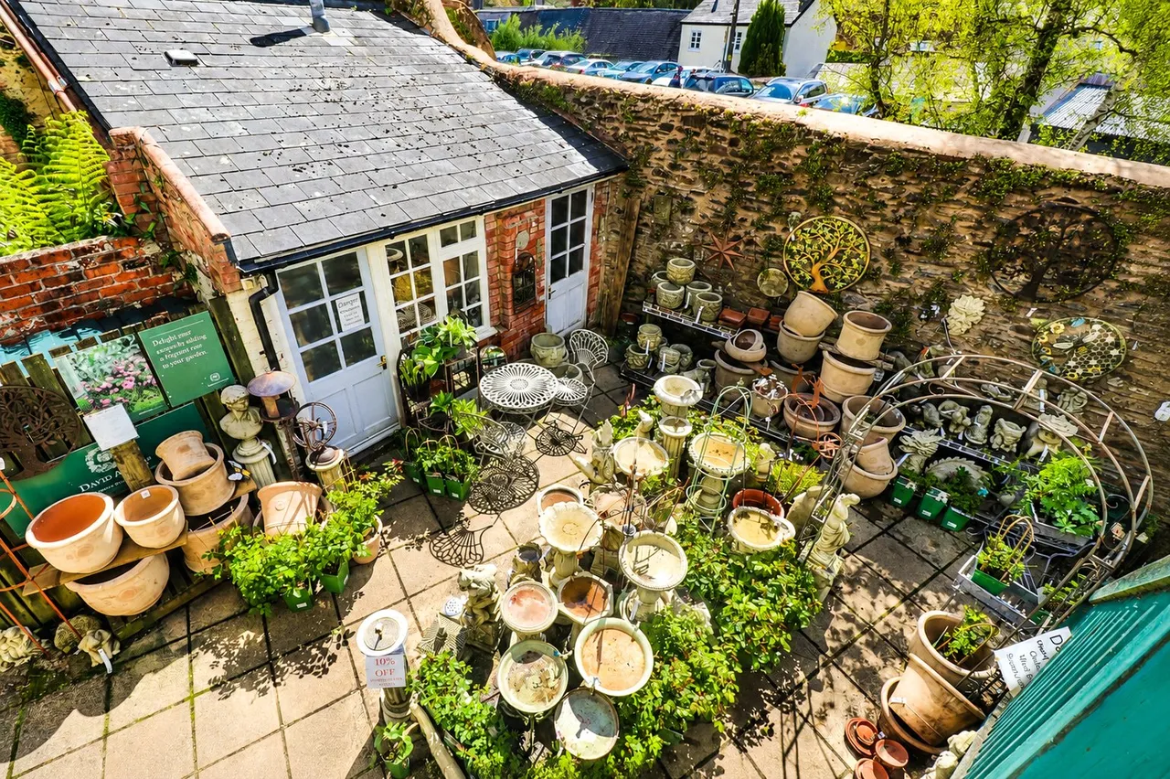 High Street, Dulverton, TA22, photo 13