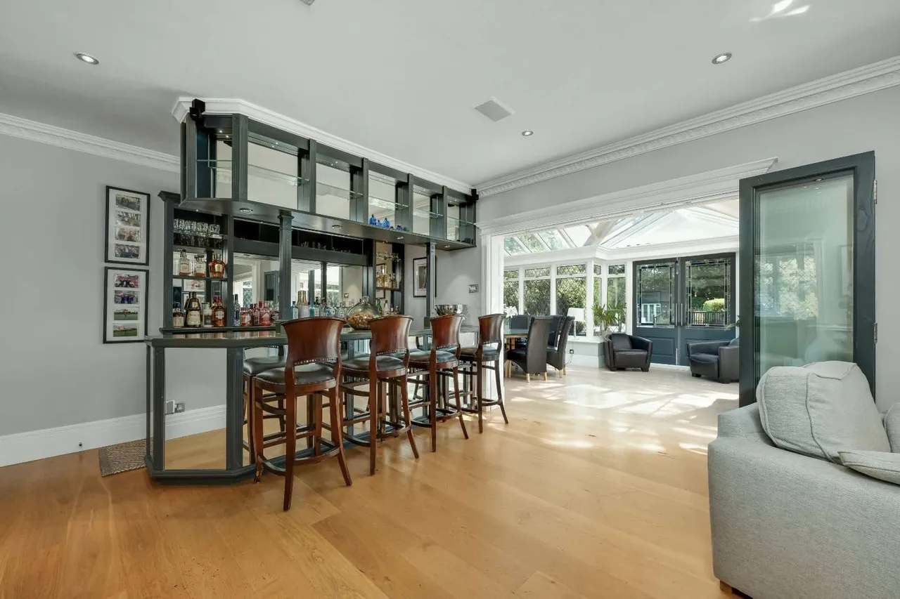 The Green, Epsom, Surrey, KT17 3JN, photo 8