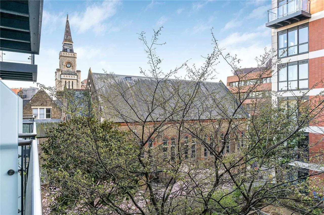 Longfield Avenue, London, W5 2BE, photo 12