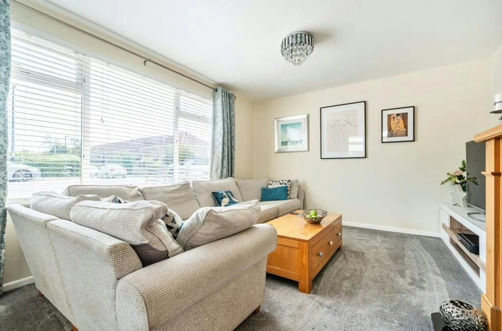 Southfield Road, Nailsea, BS48, photo 5