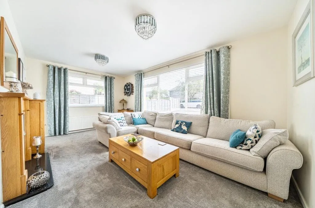 Southfield Road, Nailsea, BS48, photo 2