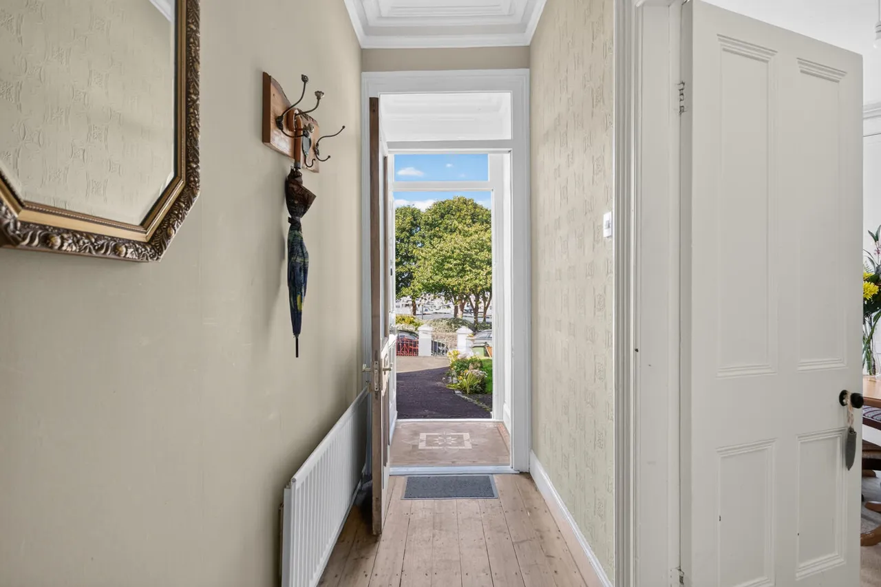 Queens Parade, bangor, BT20, photo 3