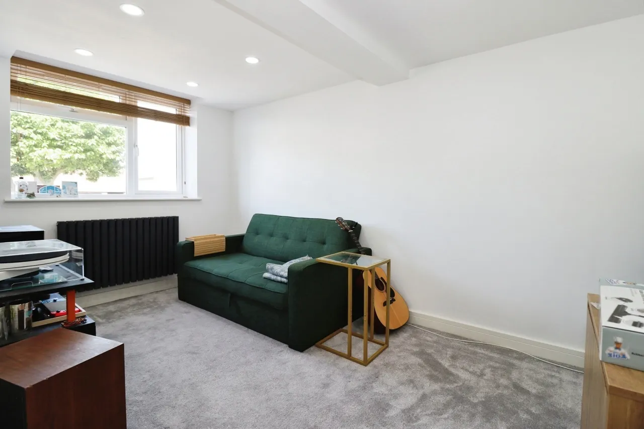 Edmund Close, Downend, Bristol, BS16, photo 14