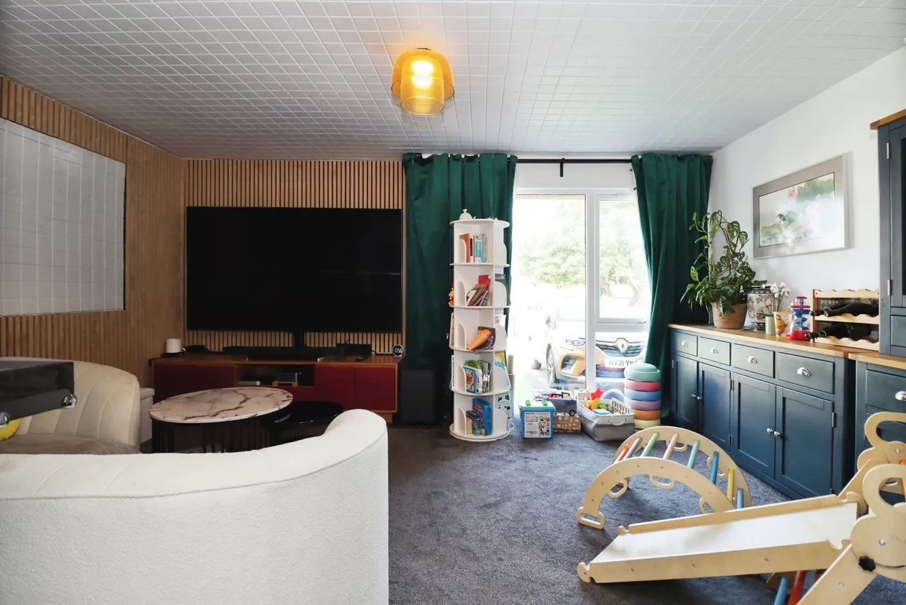 Edmund Close, Downend, Bristol, BS16, photo 3