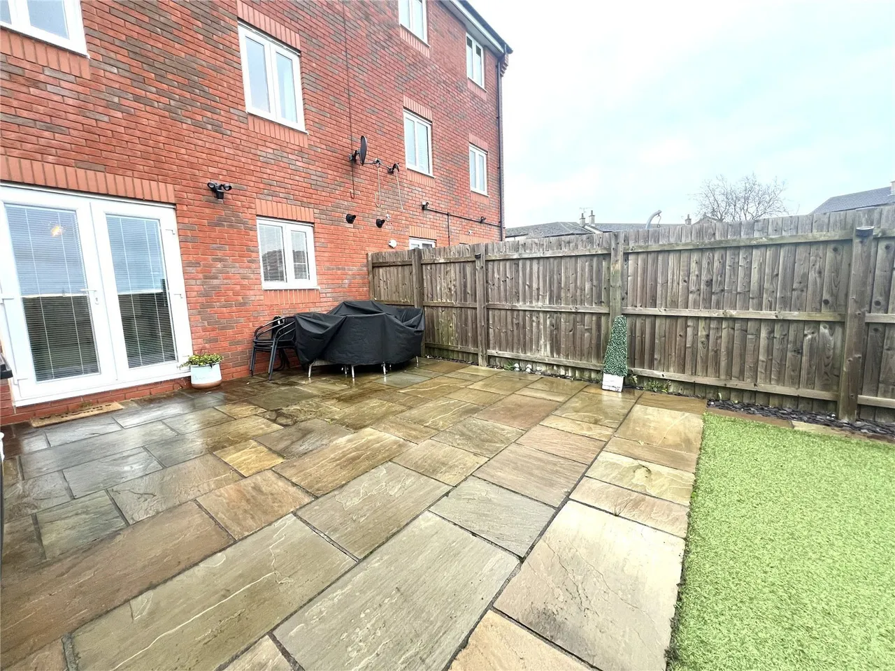 Fieldfare Close, Heysham, LA3, photo 21