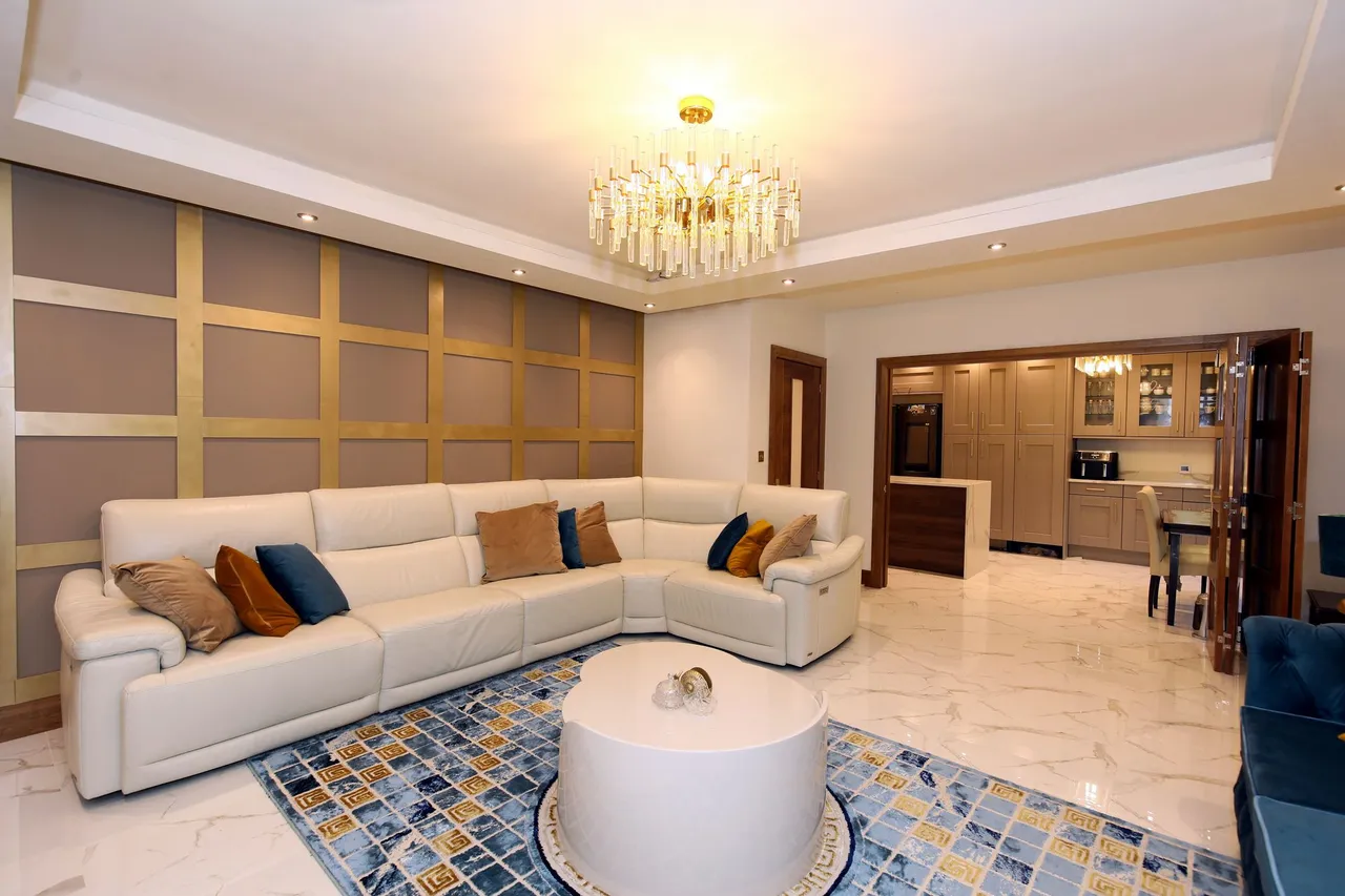Daylesford Crescent, Cheadle, photo 5