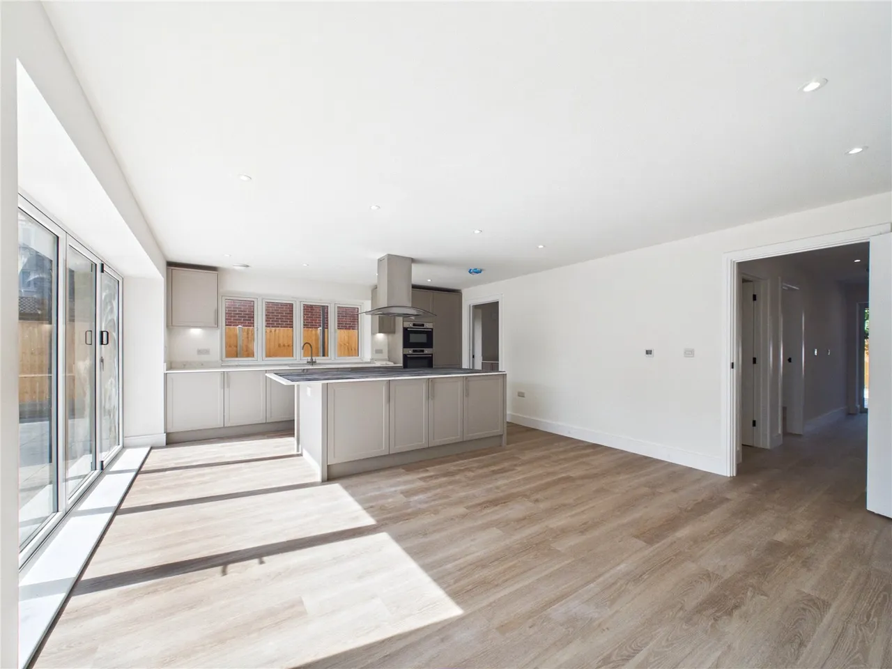 Paddock Row, Great Dunmow, CM6, photo 8