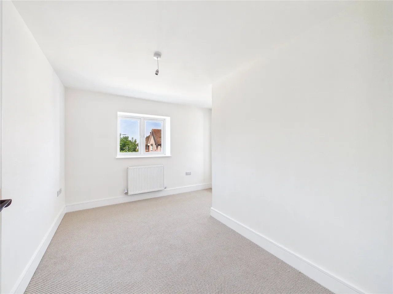 Paddock Row, Great Dunmow, CM6, photo 13
