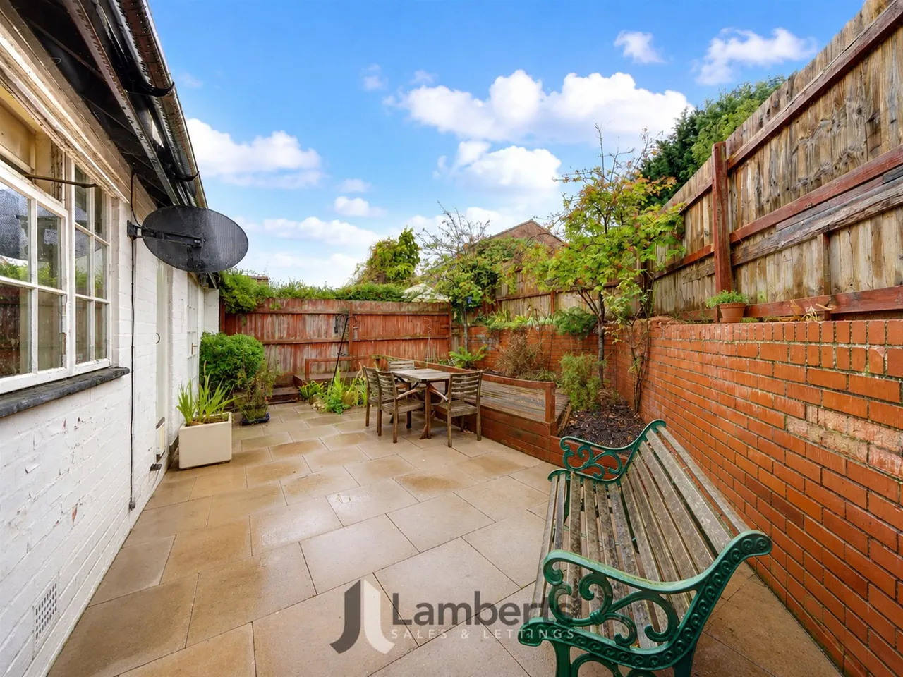31 Redditch Road, Studley, photo 15