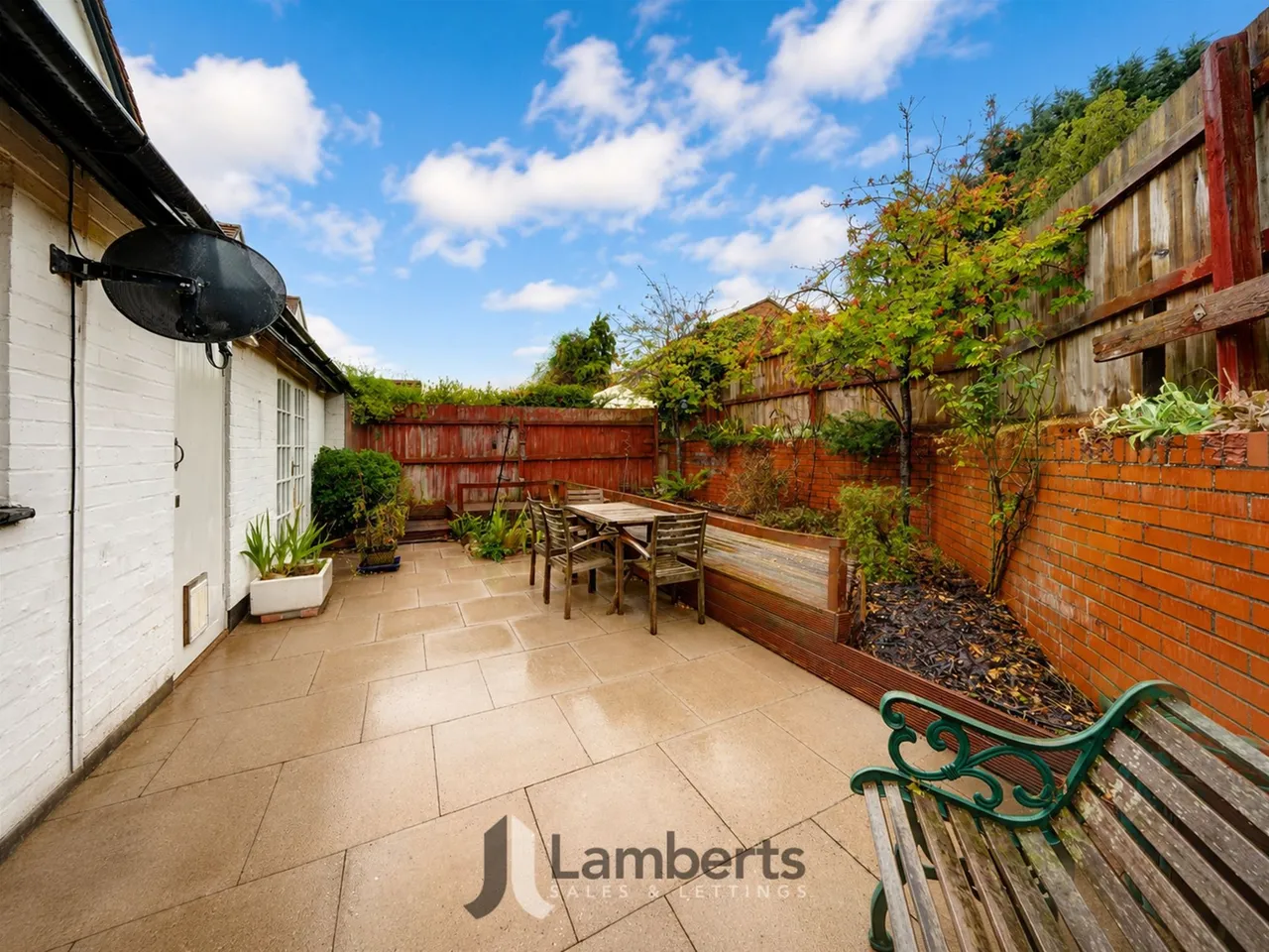 31 Redditch Road, Studley, photo 18