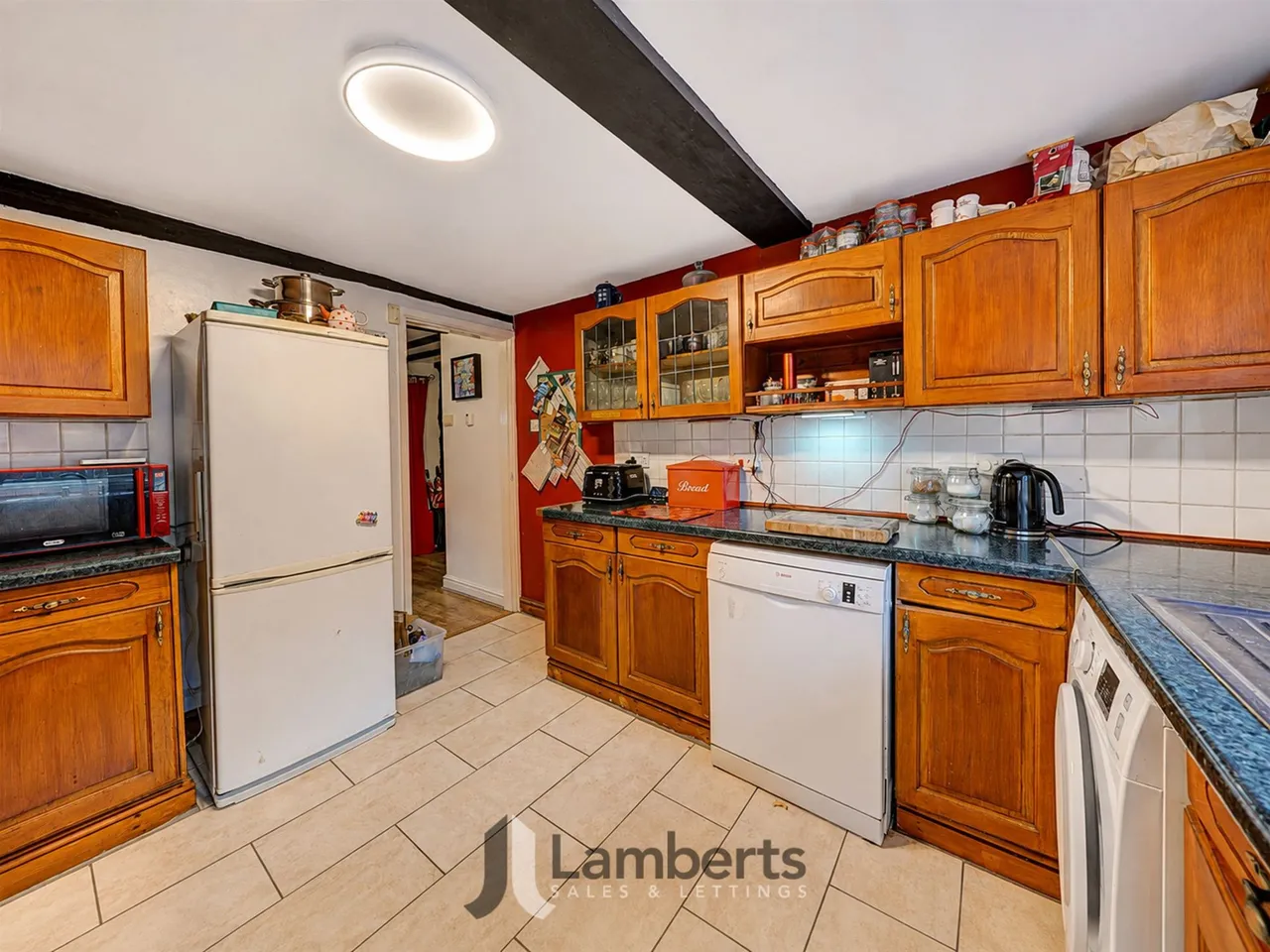 31 Redditch Road, Studley, photo 8