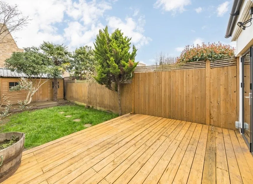 Bronson Road, West Wimbledon, SW20, photo 7