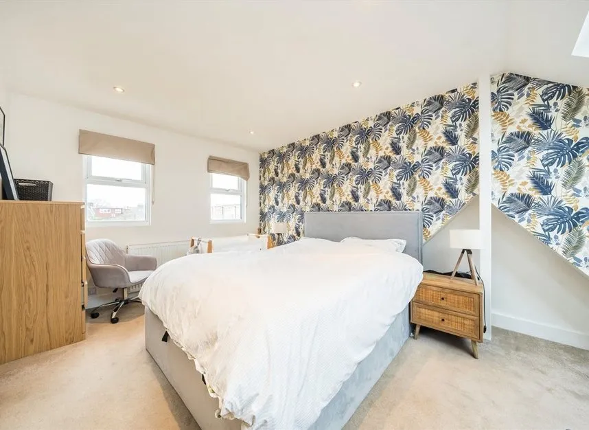 Bronson Road, West Wimbledon, SW20, photo 5