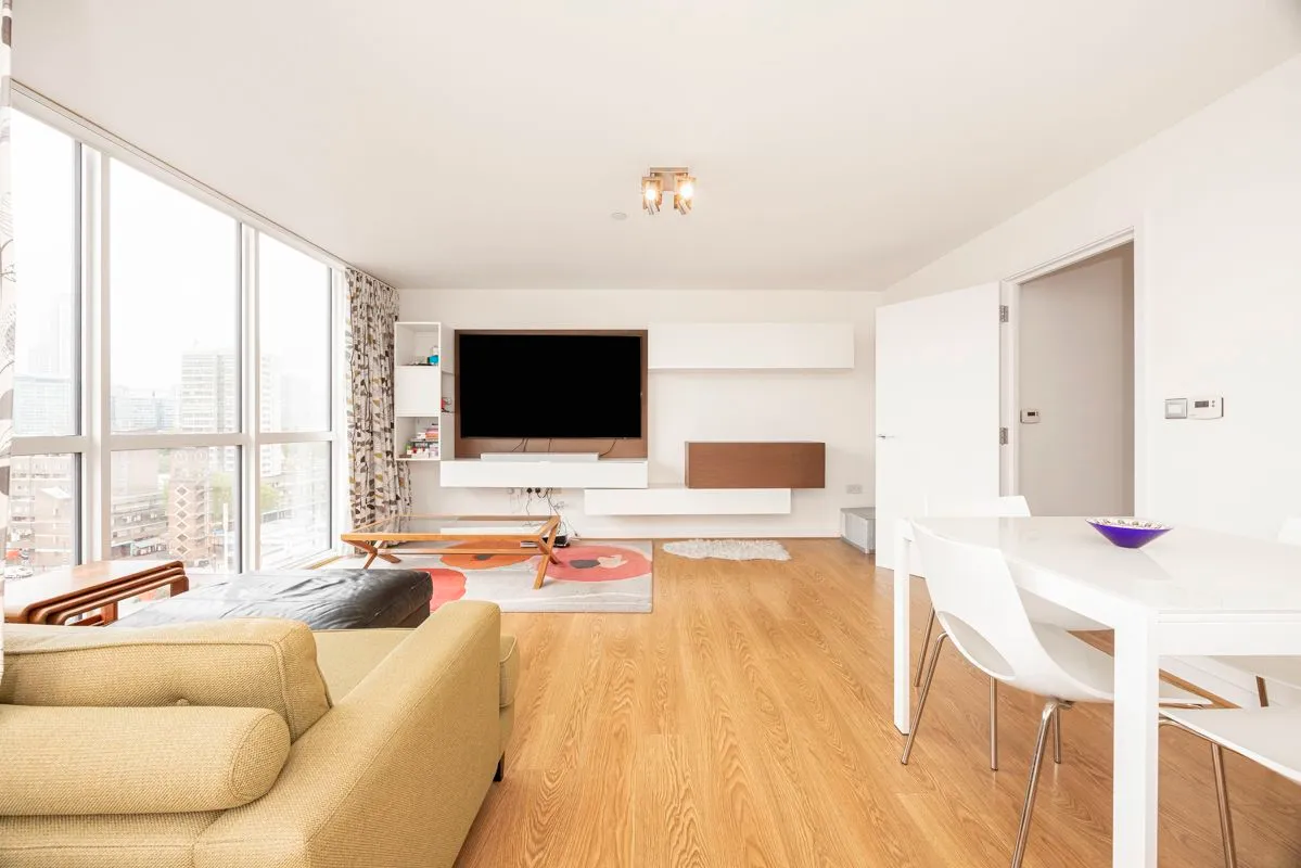 6 Hay Currie Street, London, E14 6GF, photo 4