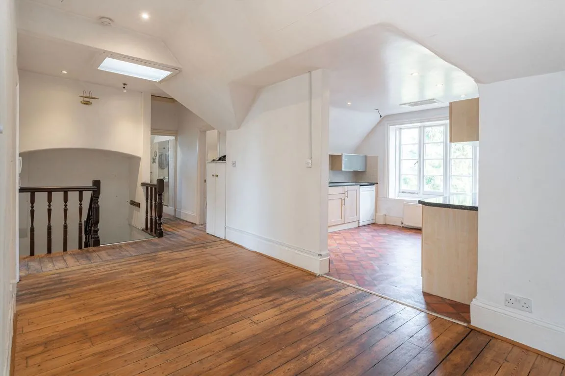 Queens Road, Weybridge, KT13, photo 4