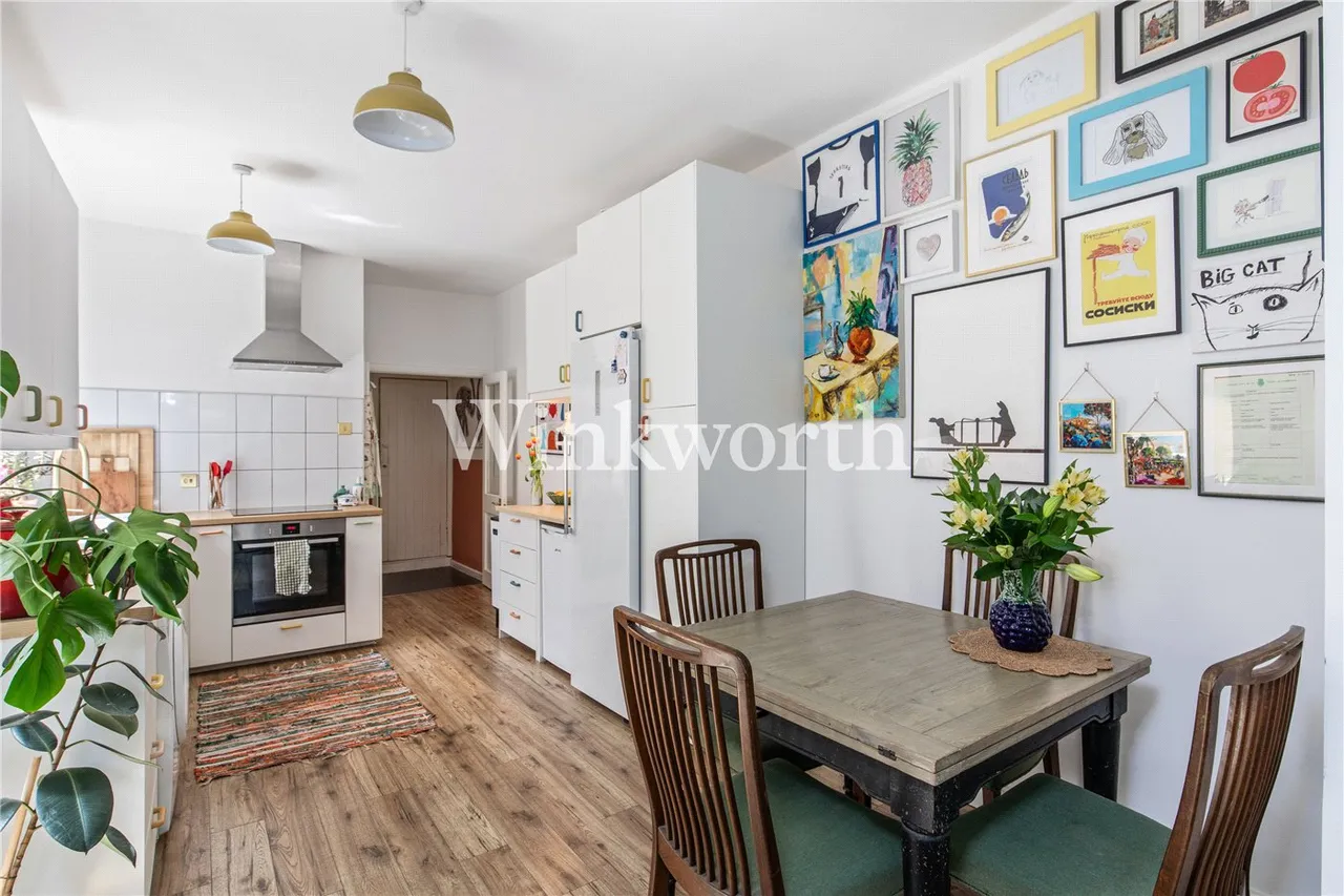Gloucester Road, Seven Sisters, N17, photo 10