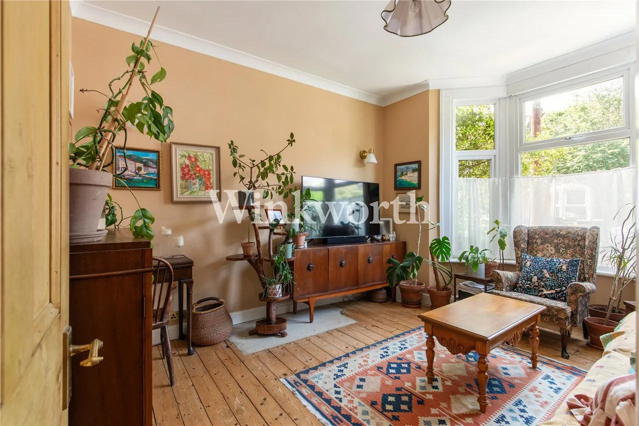 Gloucester Road, Seven Sisters, N17, photo 5