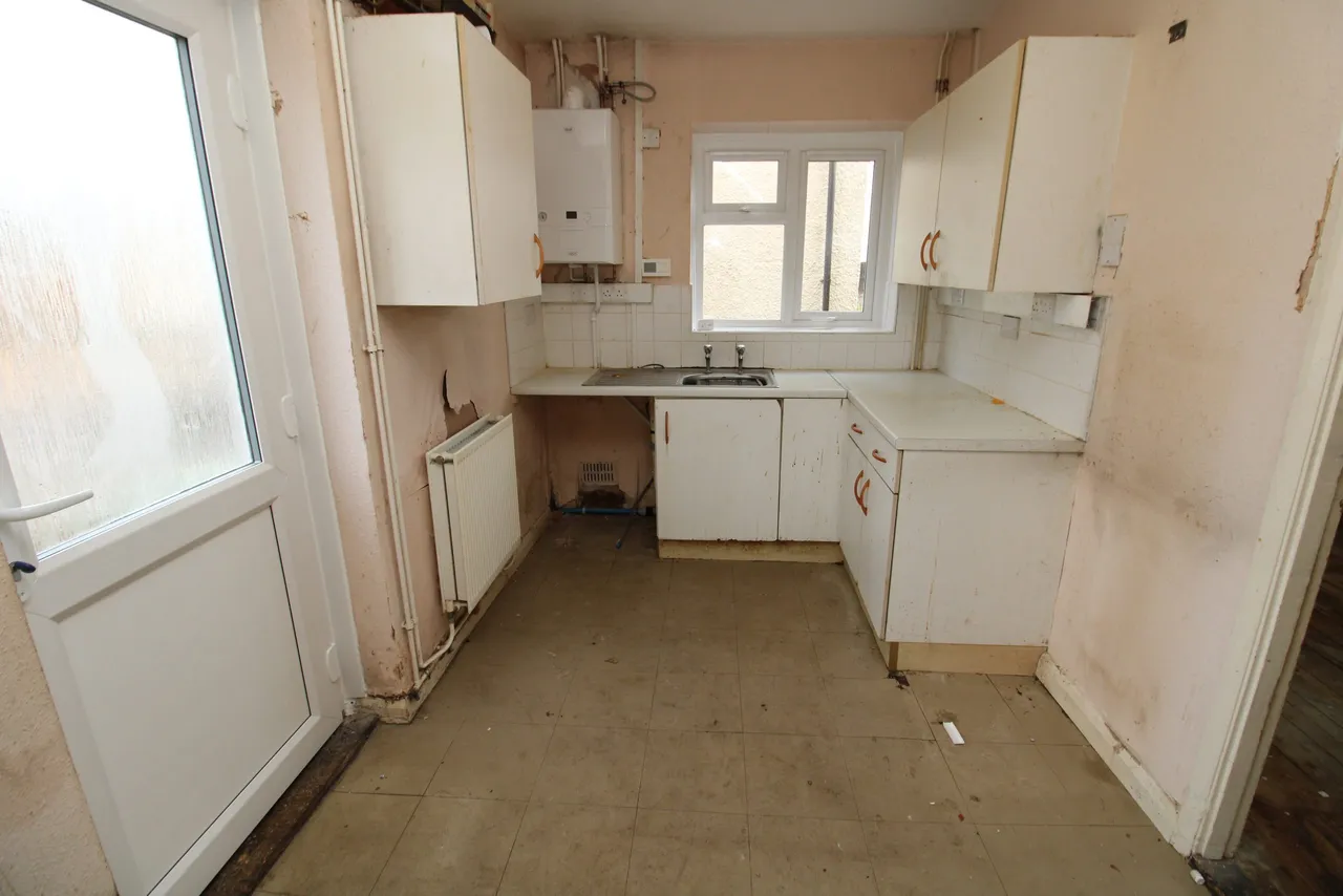 Barford Road, Blunham, Bedford, Bedford, MK44 3ND, photo 6