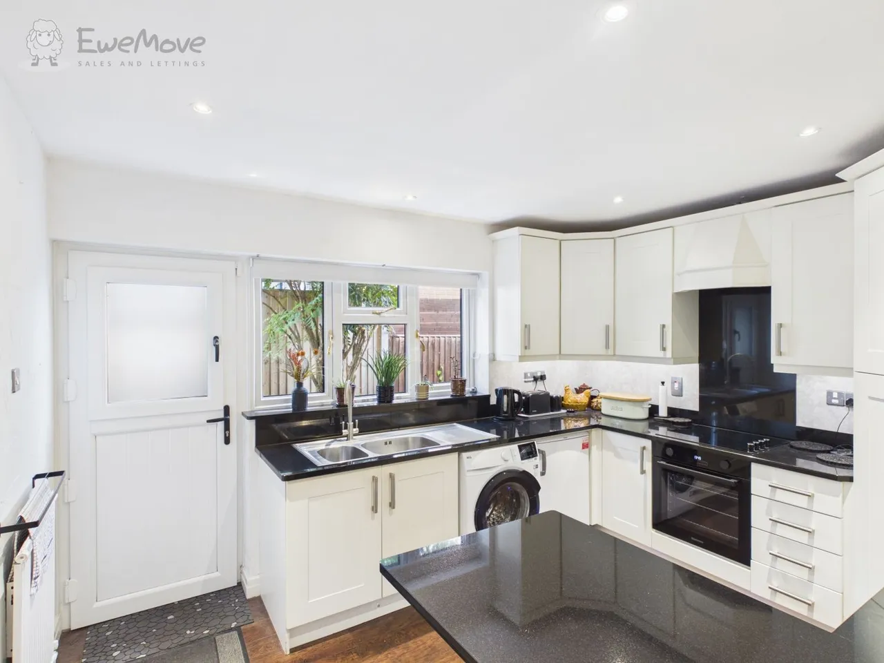 Moorgreen, Newthorpe, NG16, photo 10