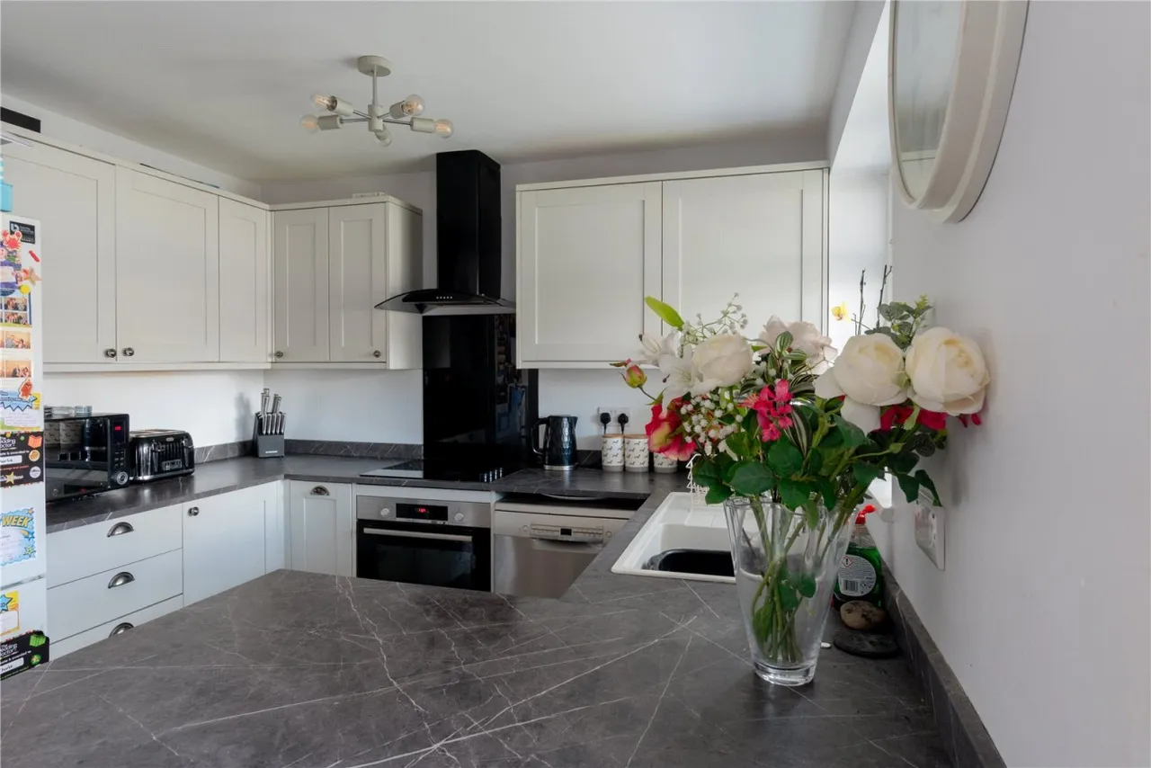 Angmering, BN16, photo 3