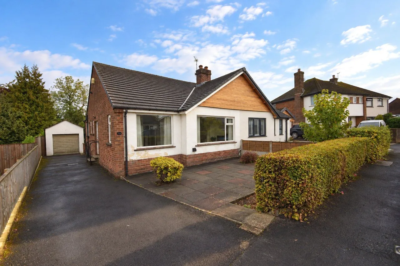 2 bed property for sale, Beverley Drive, Clitheroe, BB7