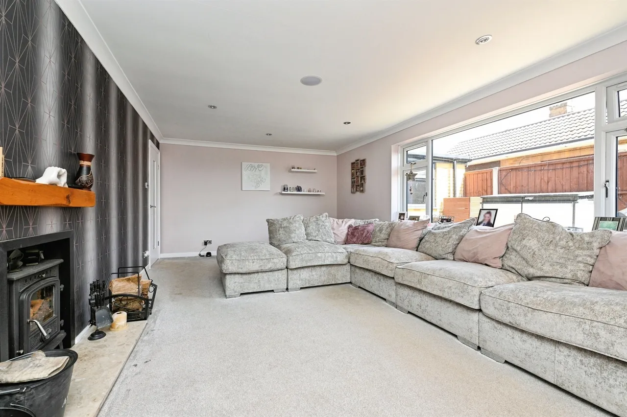 Lynn Road, Grimston, PE32, photo 9
