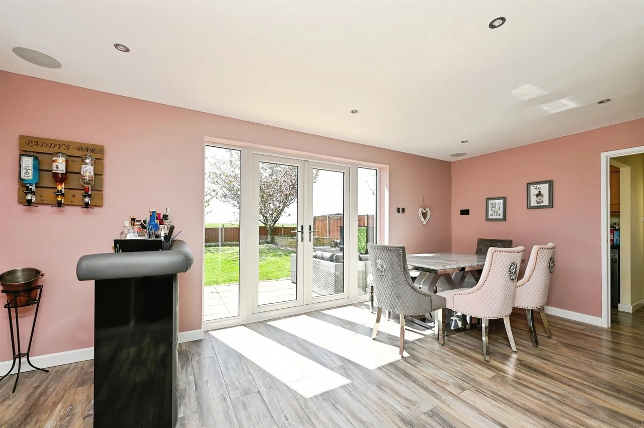 Lynn Road, Grimston, PE32, photo 4