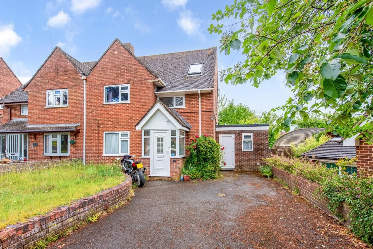1 bed house to rent — Greatfield Road, Winchester