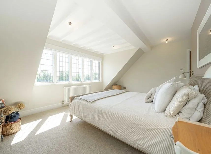 Lower Hampton Road, Sunbury on Thames, TW16, photo 6