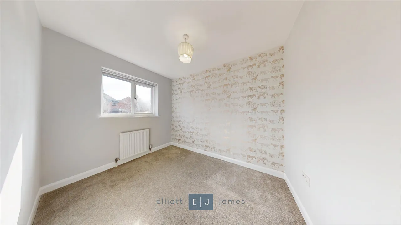 Roding Lane North, Woodford Green, photo 8