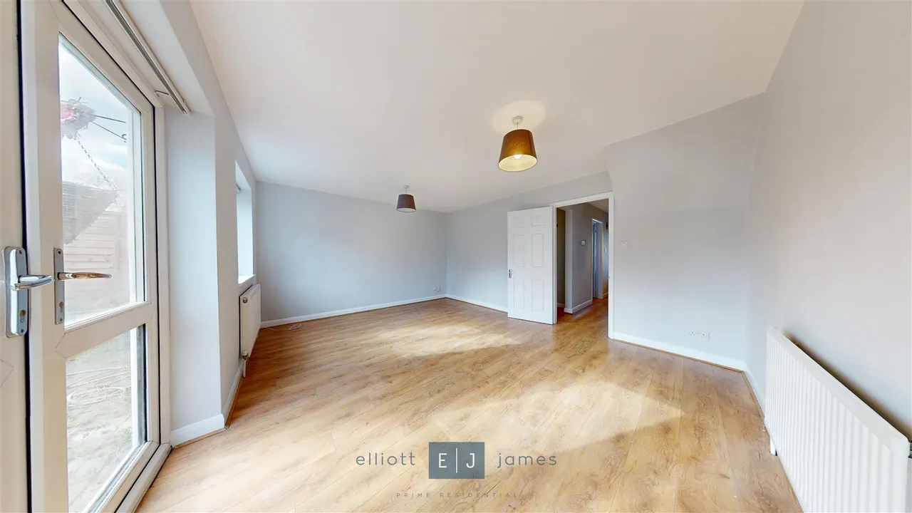 Roding Lane North, Woodford Green, photo 5