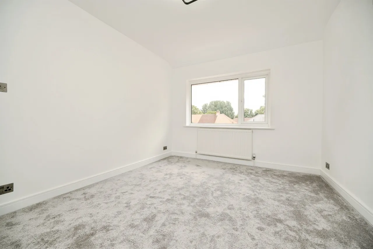 Kings Road, Kingstanding, BIRMINGHAM, photo 11