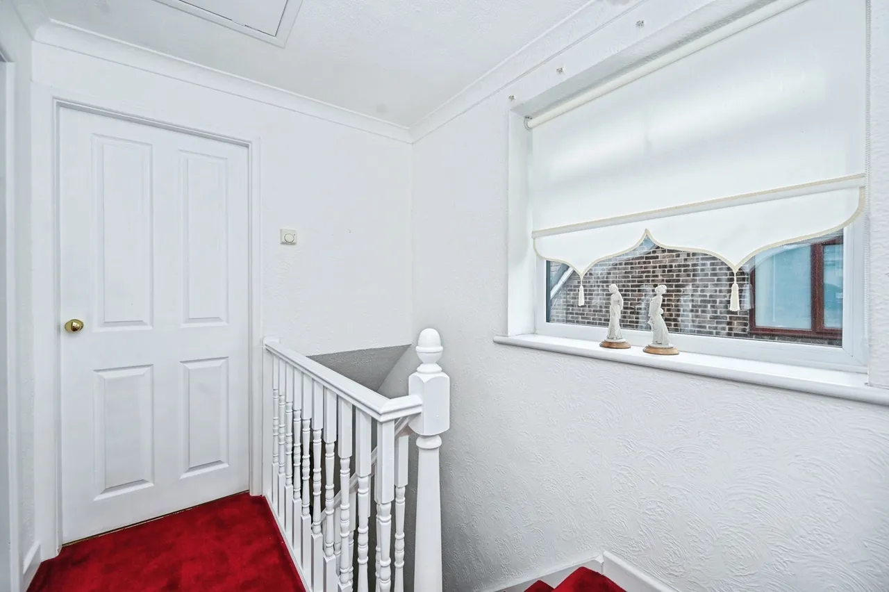 Netherfield, Widnes, WA8, photo 15