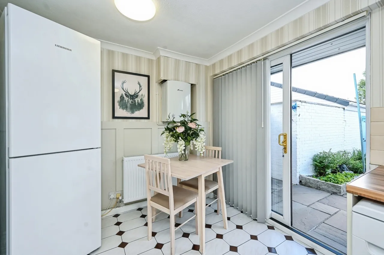 Netherfield, Widnes, WA8, photo 10