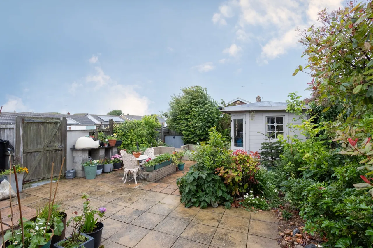 Princess Margaret Avenue, Cliftonville, CT9, photo 17
