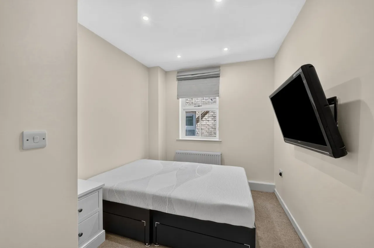 Kilburn Place, Kilburn, NW6, photo 12