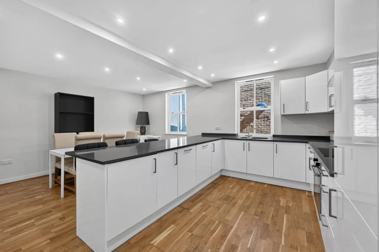 Kilburn Place, Kilburn, NW6, photo 9