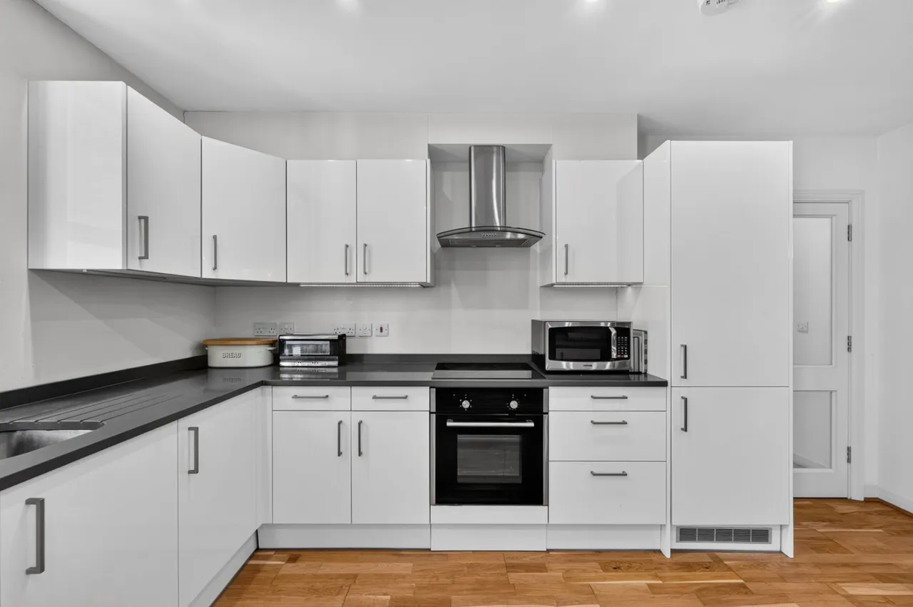 Kilburn Place, Kilburn, NW6, photo 2
