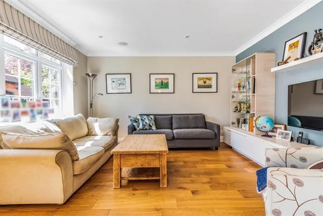 Links Road, Epsom, photo 5
