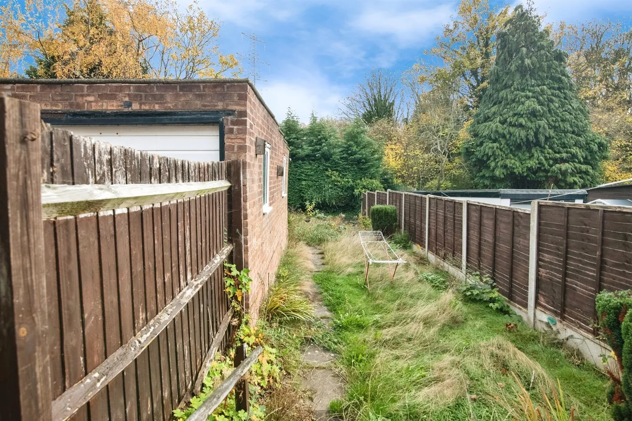 Anderson Crescent, Birmingham, photo 4