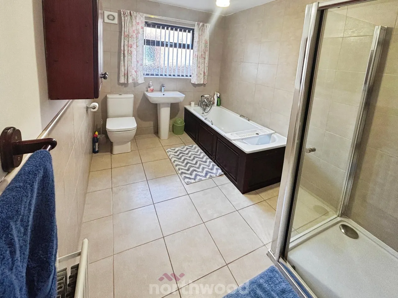 Harpenden Drive, Dunscroft, DN7, photo 16