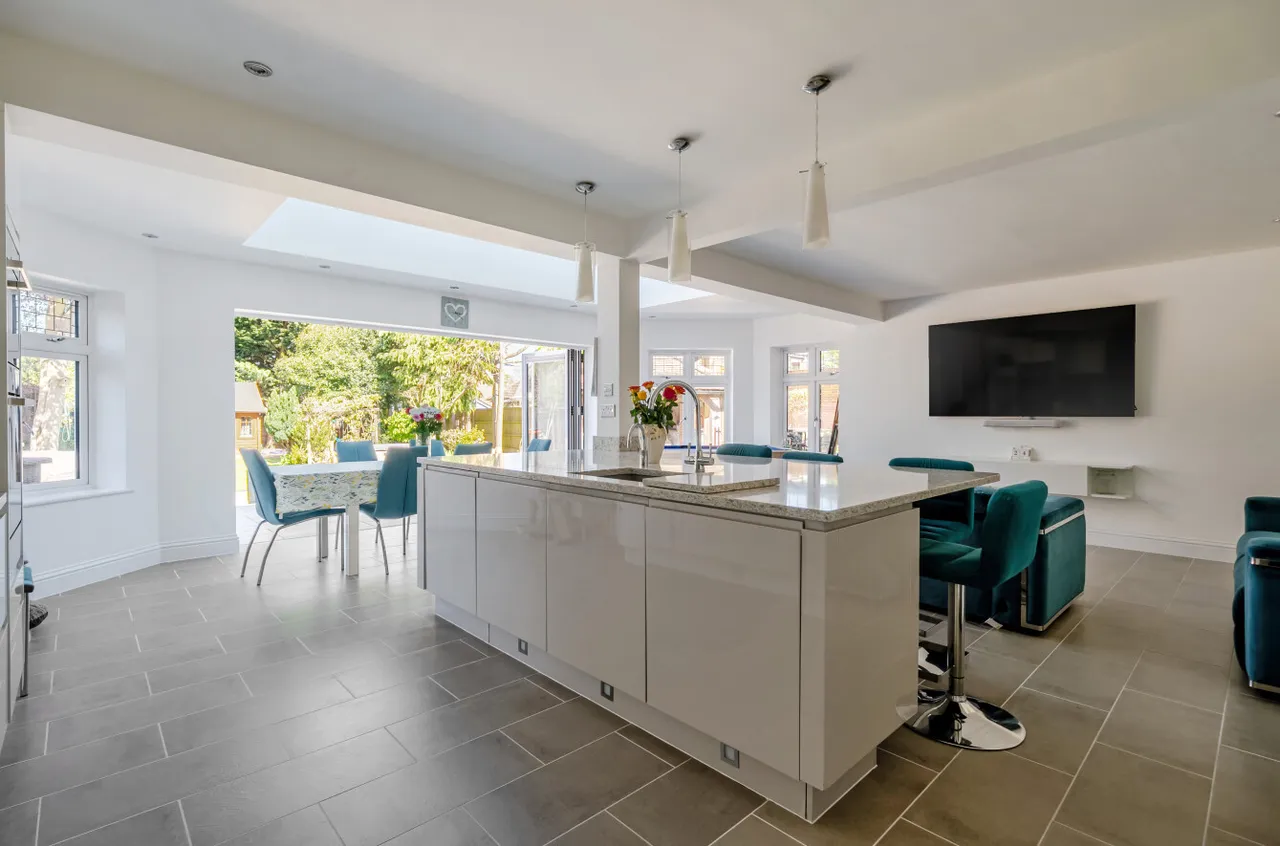 Reading Road South, Fleet, GU52, photo 4