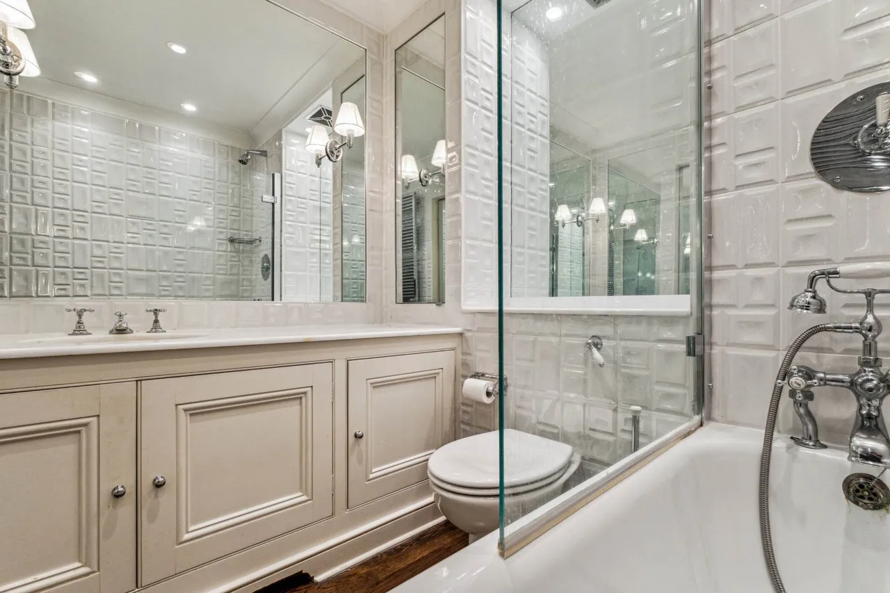 Magnolia Lodge, Kensington Green, W8 5UT, photo 8