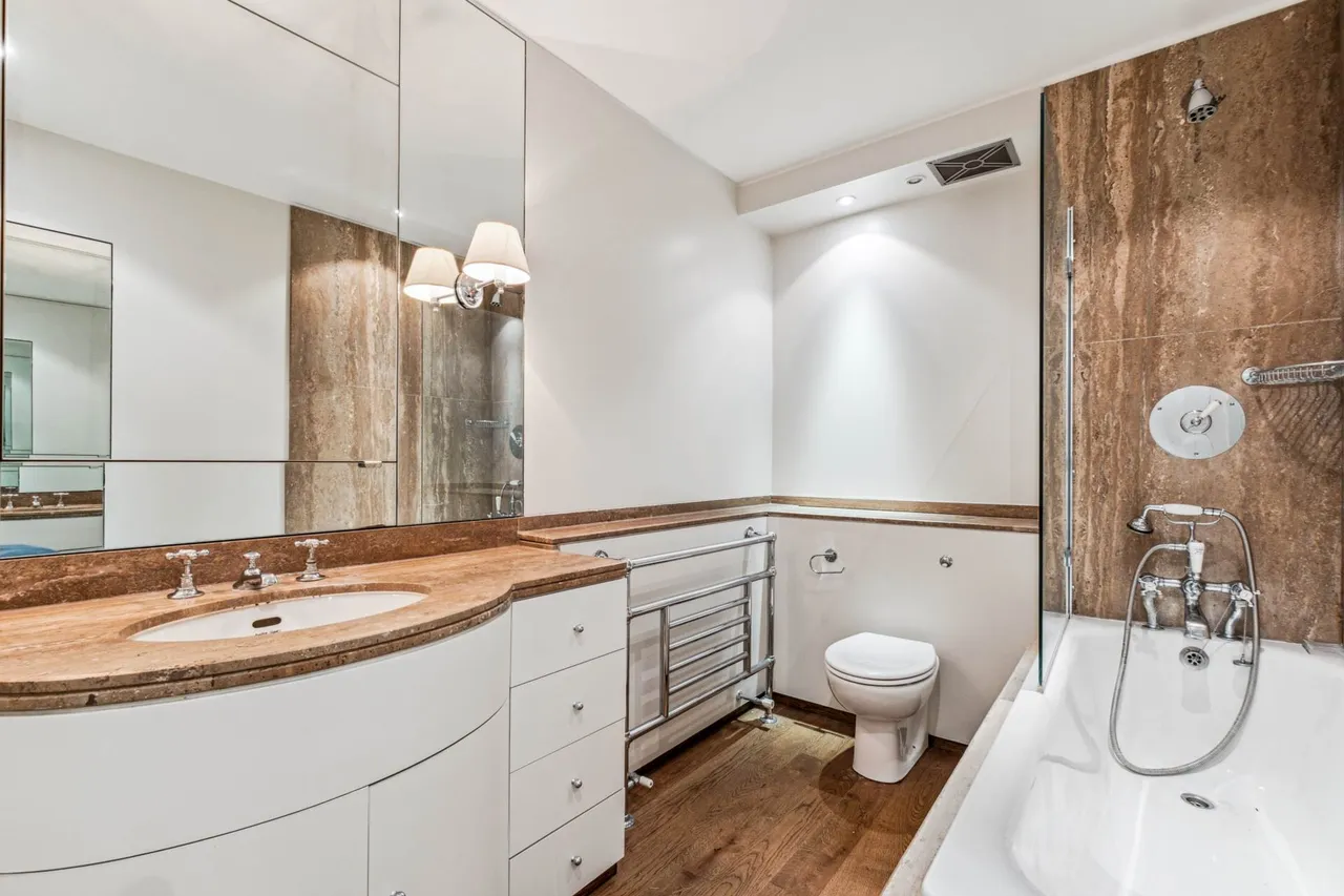 Magnolia Lodge, Kensington Green, W8 5UT, photo 6